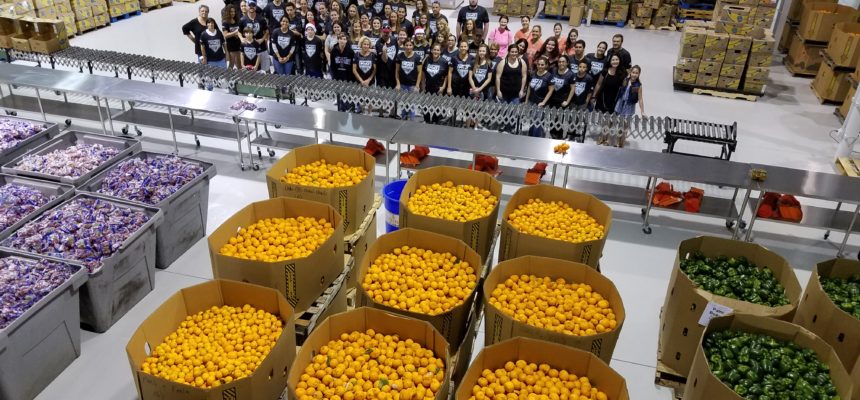 April is National Volunteer Month! April is National Volunteer Month!
